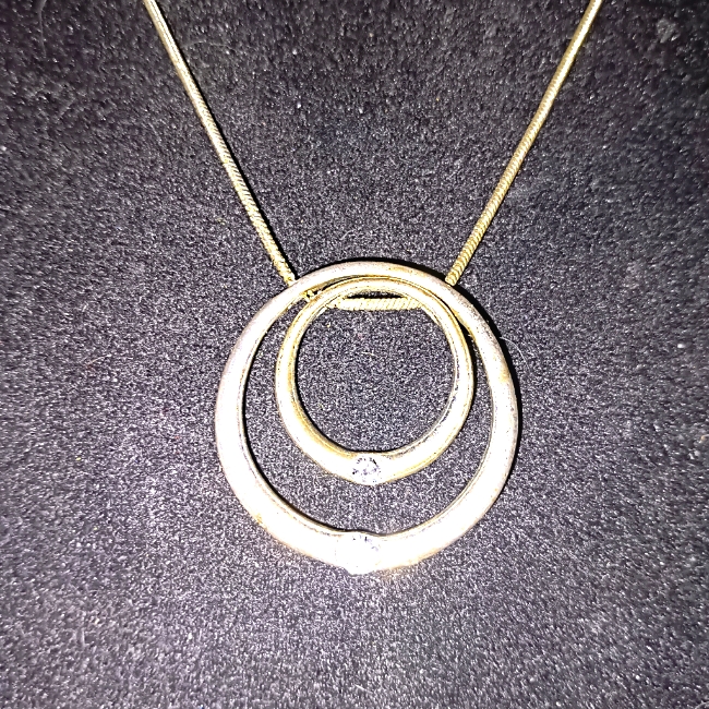 Silver & Rhinestone Necklace .